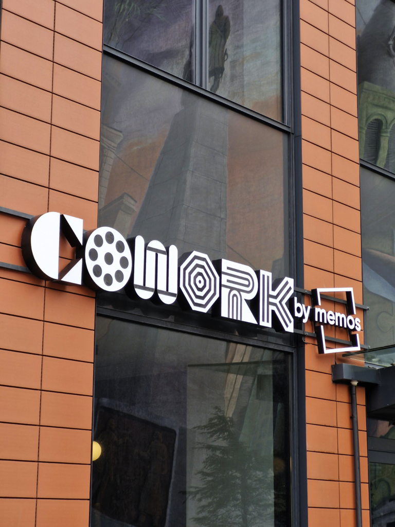 Litery podświetlane 3d